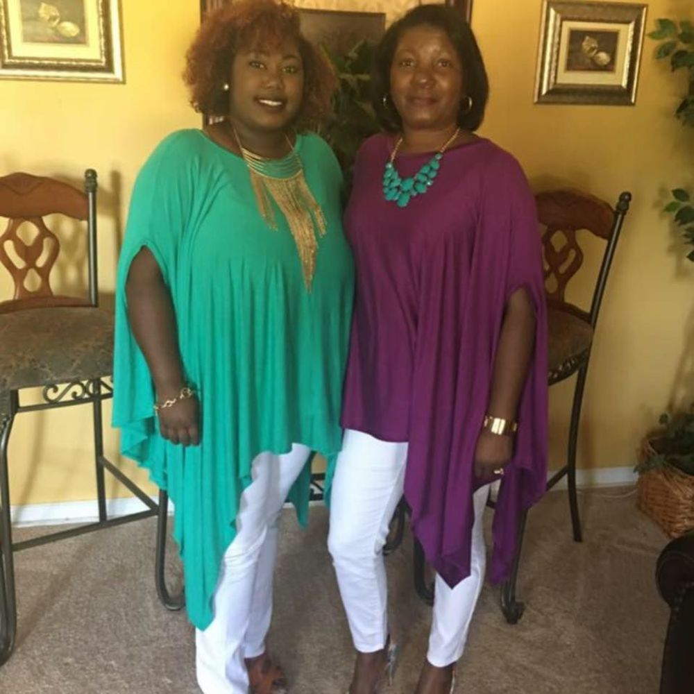 Meet your Posher, Romona